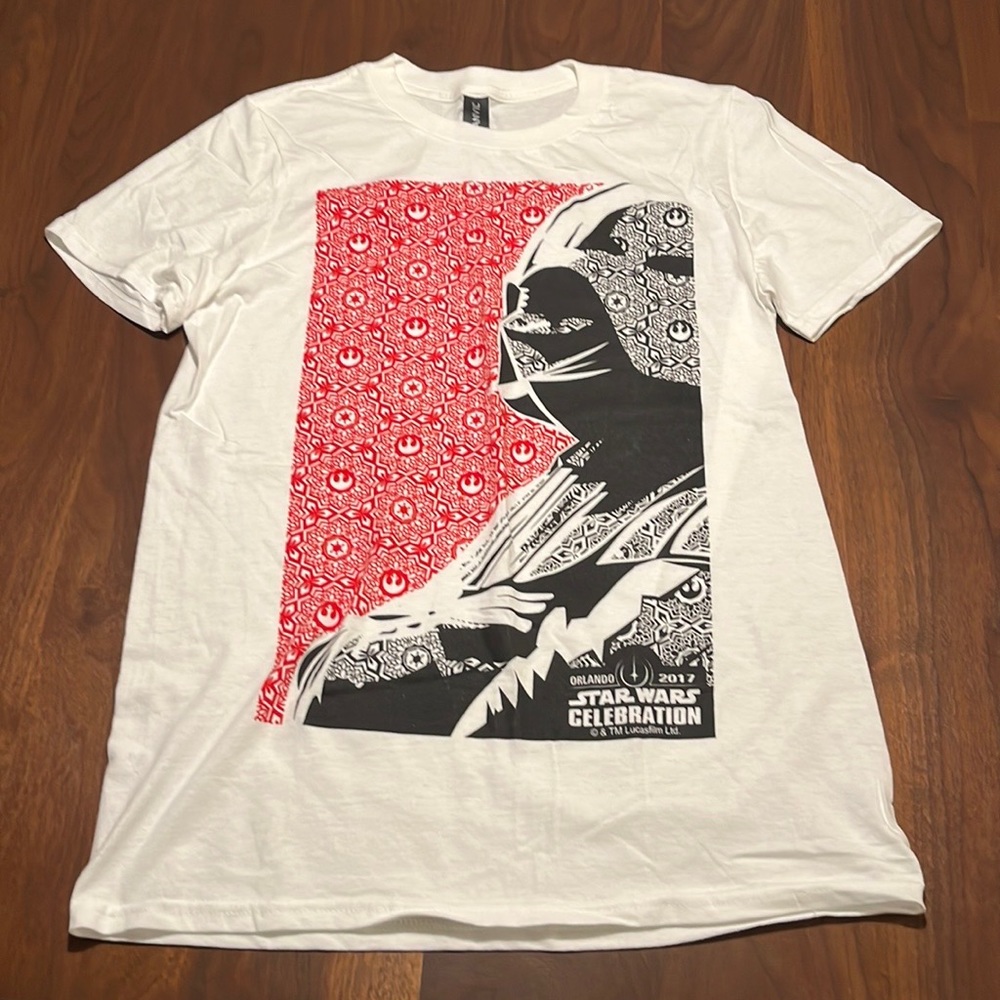 Orlando 2017 Star Wars Celebration T-Shirt.  Size S.